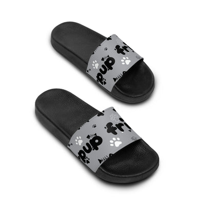 Your dog’s chosen sandals mens
