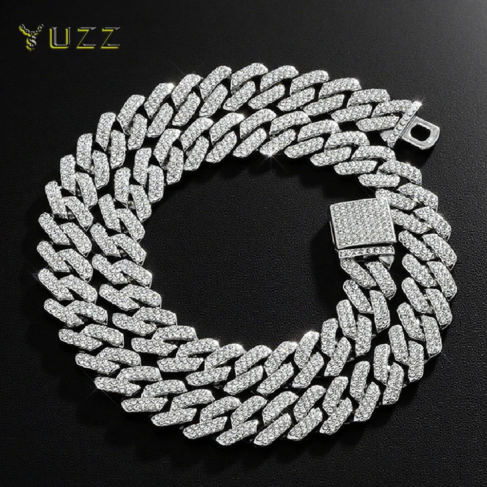 YUZZ gold and silver CHAINZ